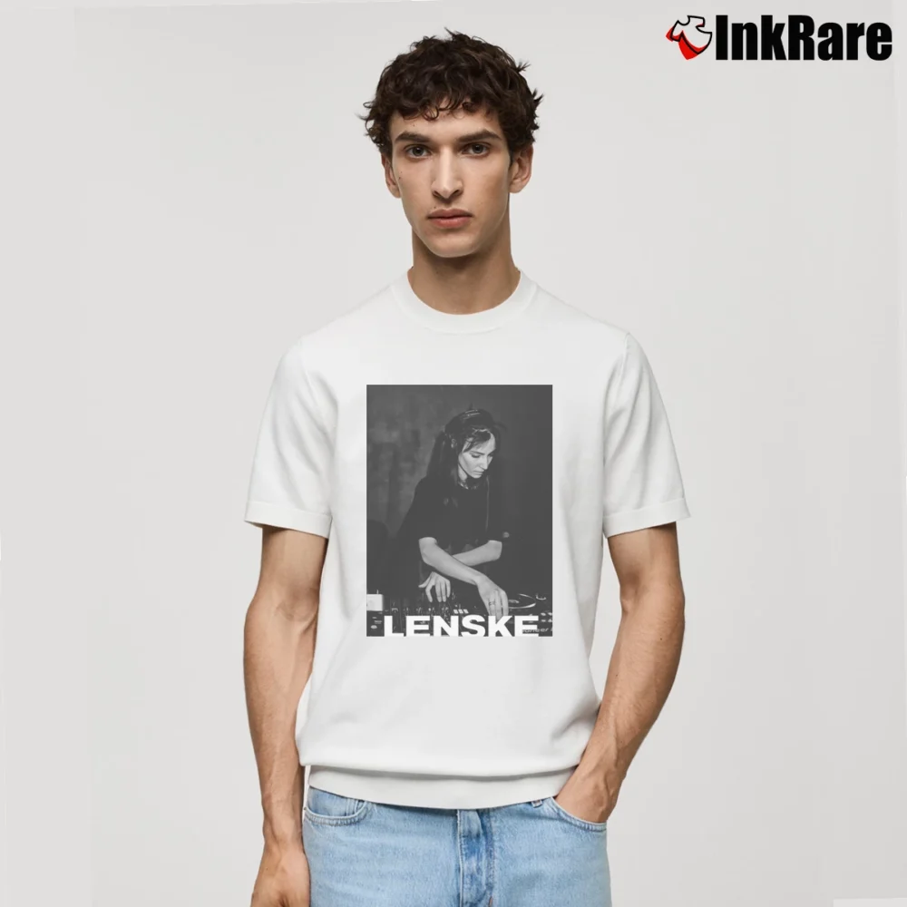 Men’s Amelie Lens Lenske Classic Classic T-Shirt in white | Soft, Breathable Everyday Wear