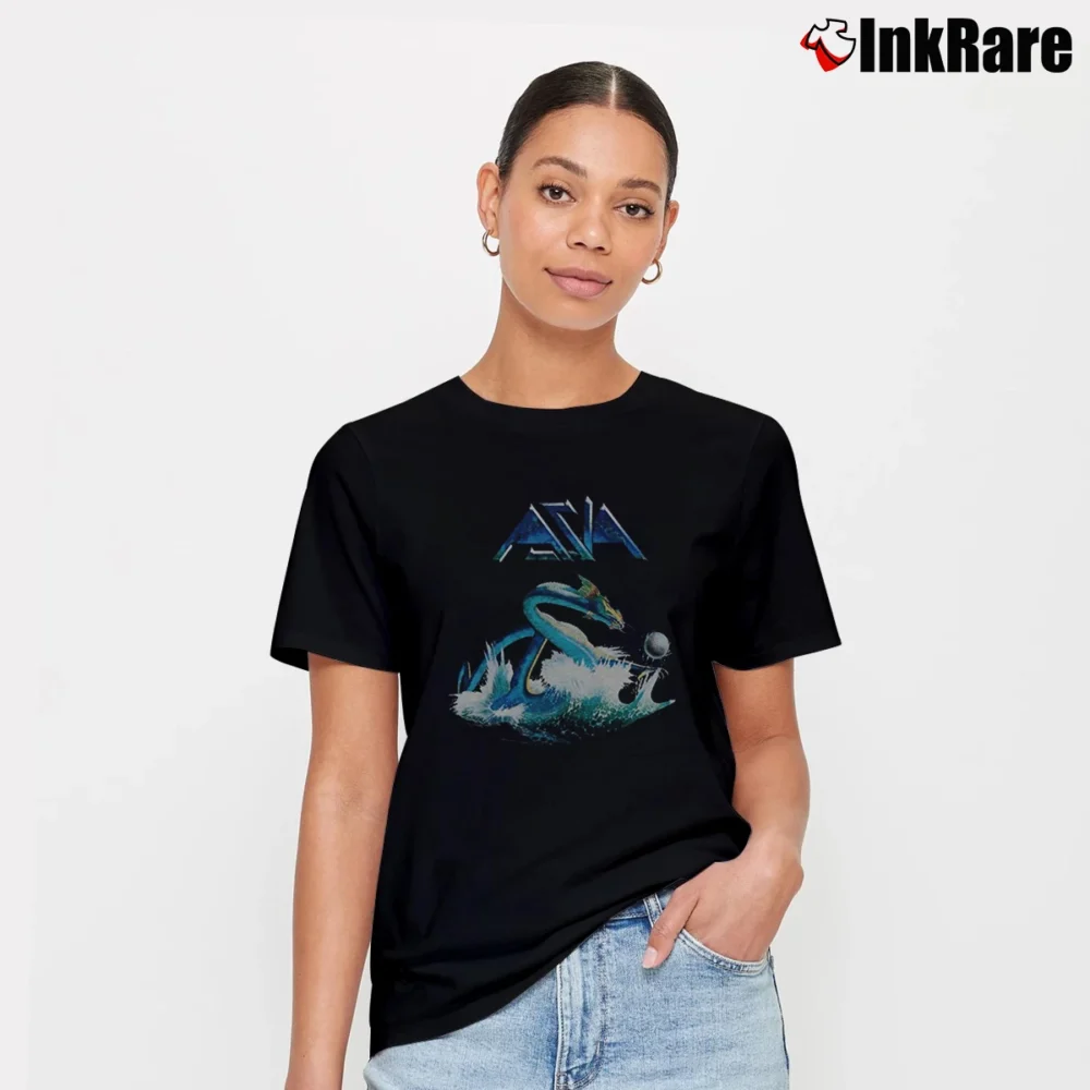 Women’s Asia Leviathan Metal Signature T-Shirt in black | Soft, Flattering Fit