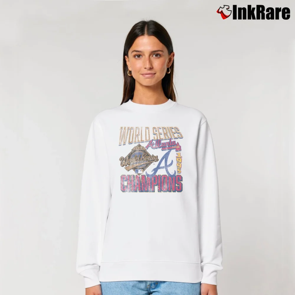 Women’s Atlanta Braves 1995 World Series Relaxed Sweatshirt in white | Soft, Laid-Back Vibe