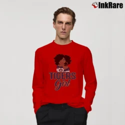 Men’s Auburn Tigers Black Girl Fan Graphic Long-Sleeve Shirt in red | Sleek, Lightweight, Year-Round Wear