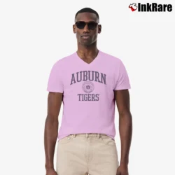 Men’s Auburn Tigers Retro Graphic V-Neck Tee in light pink | Sharp, Breathable, Everyday Staple