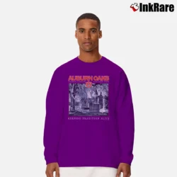 Men’s Auburn Tigers Toomer's Oaks Graphic Long-Sleeve Shirt in purple | Sleek, Lightweight, Year-Round Wear