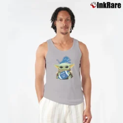 Men’s Baby Yoda Hugs Detroit Lions Football Mandalorian Tank Top in sport grey | Breathable, Active-Friendly Design