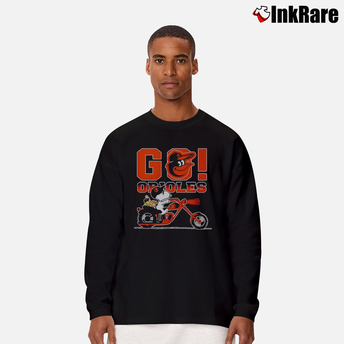 Baltimore Orioles Go Orioles Snoopy Rides A Motorbike Men’s Long-Sleeve Tee in black – Versatile Layering Men’s Baltimore Orioles Go Orioles Snoopy Rides A Motorbike Long-Sleeve Shirt in black | Sleek, Lightweight, Year-Round Wear