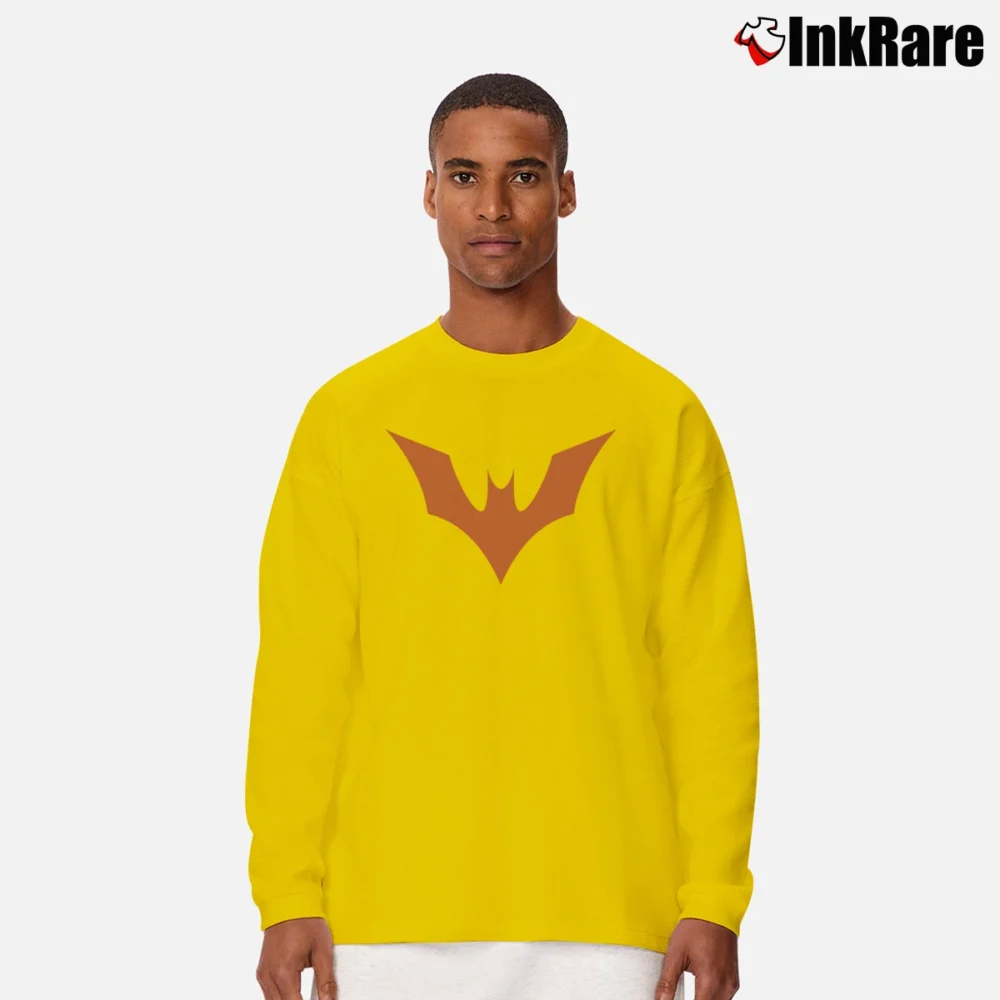 Men’s Batman Beyond Bat Logo Long-Sleeve Shirt in yellow | Sleek, Lightweight, Year-Round Wear