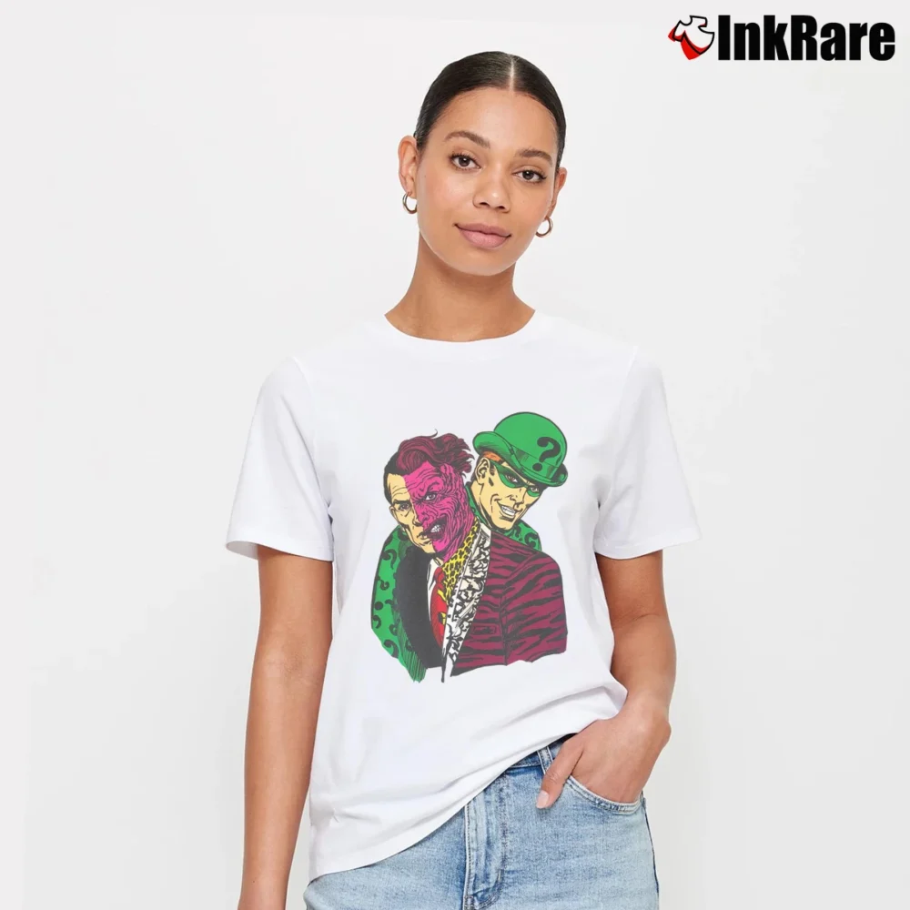 Women’s Batman The Riddler X Two Face Big Graphic Comic Signature T-Shirt in white | Soft, Flattering Fit
