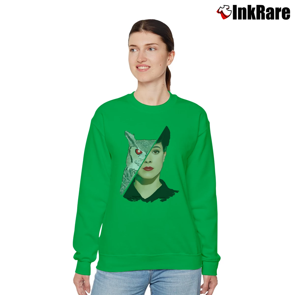 Blade Runner Rachael Women’s Relaxed Sweatshirt in irish green – Cozy Casual Women’s Blade Runner Rachael Relaxed Sweatshirt in irish green | Soft, Laid-Back Vibe