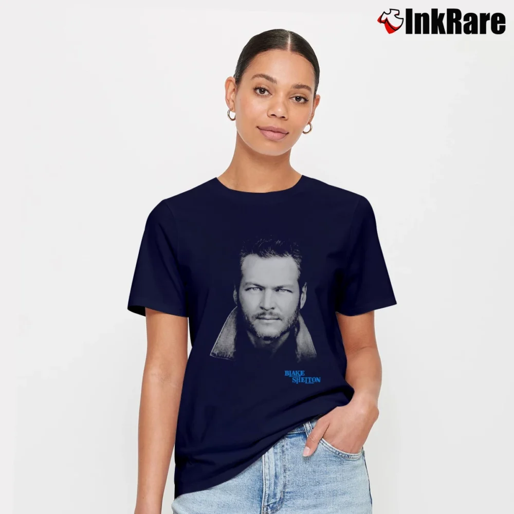 Women’s Blake Shelton Portrait Signature T-Shirt in navy | Soft, Flattering Fit