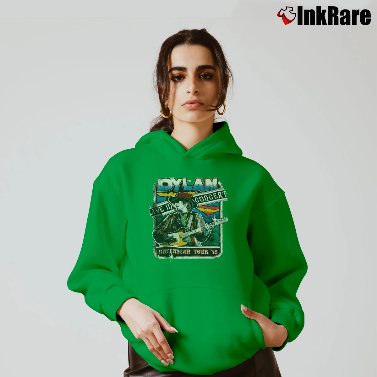Bob Dylan 1978 Concert Women’s Cozy Hoodie in irish green – Urban Chic Women’s Bob Dylan 1978 Concert Cozy Hoodie in irish green | Warm, Structured, Stylish