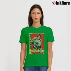 Women’s Boston bobby orr for classic hockey fans Signature T-Shirt in irish green | Soft, Flattering Fit