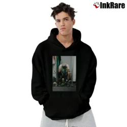 Men’s Boston celtics jayson tatum kobe trophy for nba fans Pullover Hoodie in black | Cozy, Durable, Modern Fit