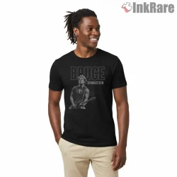 Bruce Springsteen Minimal Dot Illustration Performance Shirt on black short sleeve shirt for men graphic tee