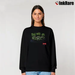 Women’s Budweiser Frogs Mascot King Of Beers 90s Graphic Relaxed Sweatshirt in black | Soft, Laid-Back Vibe