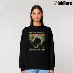 Women’s Buju Banton Graphic Relaxed Sweatshirt in black | Soft, Laid-Back Vibe