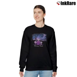 Women’s Cedar Fair Dorney Park Peanuts Snoopy Relaxed Sweatshirt in black | Soft, Laid-Back Vibe