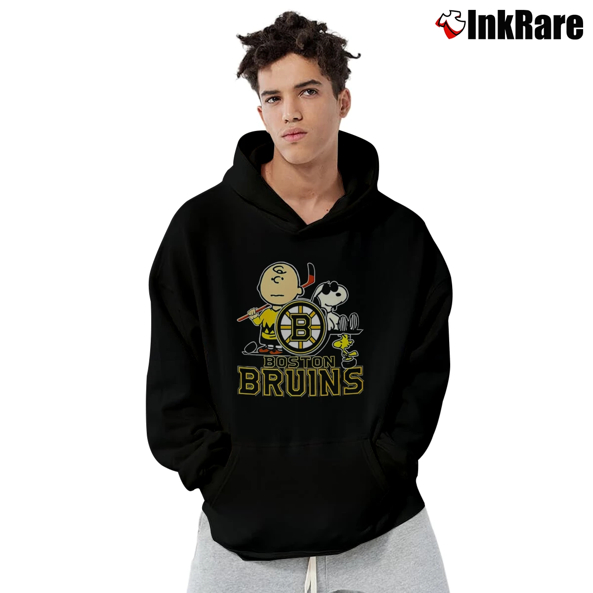 Charlie Brown And Snoopy Boston Bruins Men’s Pullover Hoodie in black – Ultimate Warmth Men’s Charlie Brown And Snoopy Boston Bruins Pullover Hoodie in black | Cozy, Durable, Modern Fit