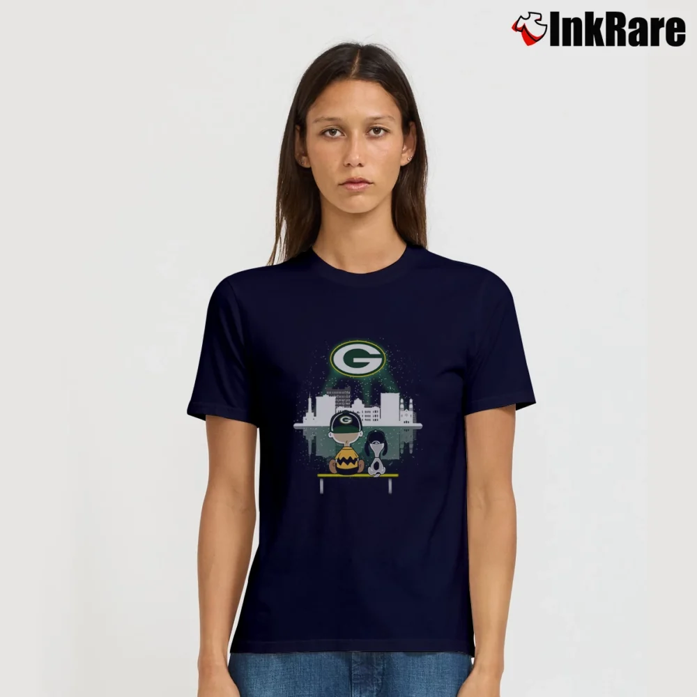 Women’s Charlie Brown And Snoopy Dog Watching City Green Bay Packers T-Shirt in navy | Soft, Flattering Fit
