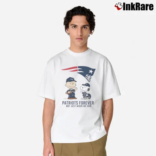 Charlie Brown And Snoopy New England Patriots Forever Not Just When We Win Men’s Classic Tee in white – Premium Comfort Men’s Charlie Brown And Snoopy New England Patriots Forever Not Just When We Win Classic T-Shirt in white | Soft, Breathable Everyday Wear