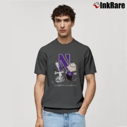 Men’s Charlie Brown Snoopy Northwestern Wildcats Classic T-Shirt in charcoal | Soft, Breathable Everyday Wear