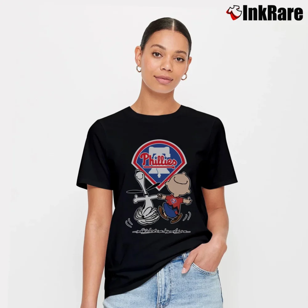 Women’s Charlie Brown Snoopy Philadelphia Phillies Signature T-Shirt in black | Soft, Flattering Fit