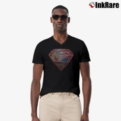 Men’s Chicago Bears Cubs Superman US Flag Mashup V-Neck Tee in black | Sharp, Breathable, Everyday Staple