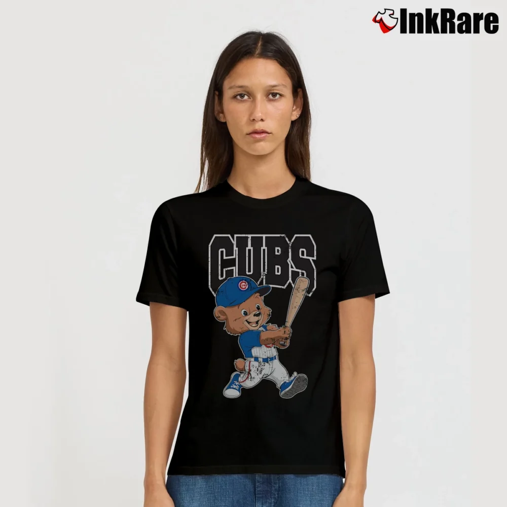 Women’s Chicago Cubs Clark the Cub for MLB Fans and Kids Signature T-Shirt in black | Soft, Flattering Fit