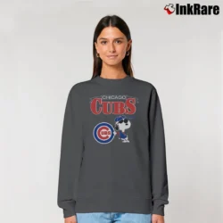 Women’s Chicago Cubs Snoopy Peanuts Baseball Relaxed Sweatshirt in charcoal | Soft, Laid-Back Vibe