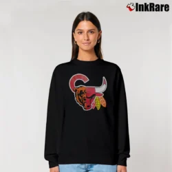 Women’s Chicago Sports Team Logo Graphic Relaxed Sweatshirt in black | Soft, Laid-Back Vibe