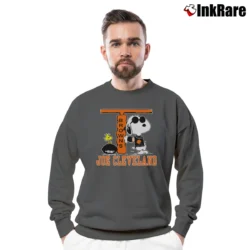 Men’s Cleveland Browns Snoopy Woodstock Joe Cleveland NFL Crewneck Sweatshirt in charcoal | Cozy Fabric, Clean Style