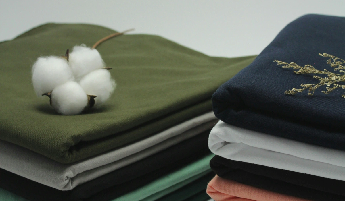 Several types of cotton used in t-shirt production