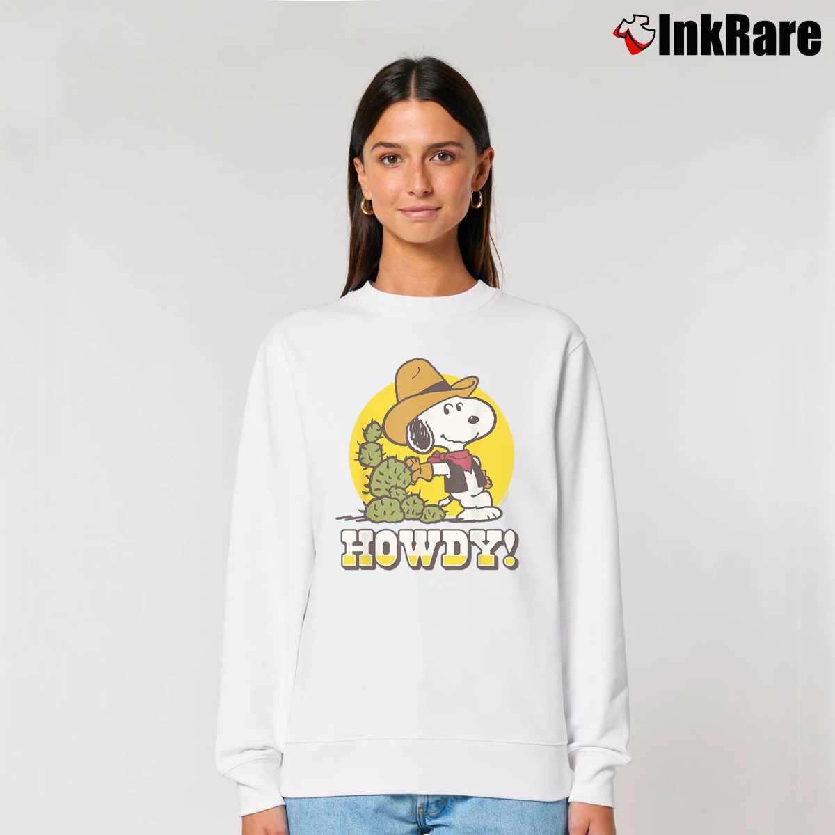 cowboy snoopy howdy Women’s Relaxed Sweatshirt in white – Cozy Casual Women’s cowboy snoopy howdy Relaxed Sweatshirt in white | Soft, Laid-Back Vibe