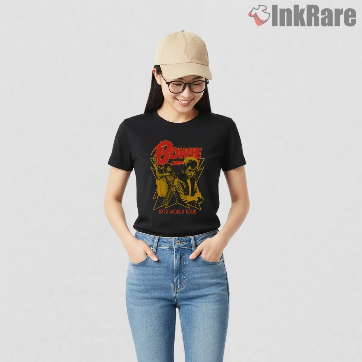 David Bowie Ziggy Stardust 1972 World Tour Short Sleeve Black David Bowie Ziggy Stardust 1972 World Tour Shirt on black short sleeve shirt for women graphic tee