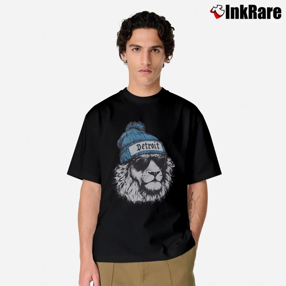 Men’s Detroit Lion Mascot Football Game Day Fan Classic T-Shirt in black | Soft, Breathable Everyday Wear