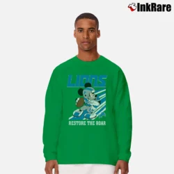 Men’s Detroit Lions Mickey Mouse Football Team Long-Sleeve Shirt in irish green | Sleek, Lightweight, Year-Round Wear