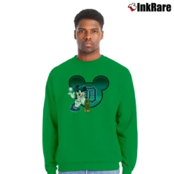 Men’s Detroit Tigers X Disney Mickey Trophy MLB Crewneck Sweatshirt in irish green | Cozy Fabric, Clean Style