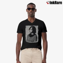 Men’s Dolores Oriordan V-Neck Tee in black | Sharp, Breathable, Everyday Staple