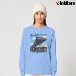 Women’s Doobie Brothers The Captain And Me Long-Sleeve Top in light blue | Sleek, Versatile, All-Season