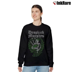 Women’s Dropkick Murphys Band Vintage Relaxed Sweatshirt in black | Soft, Laid-Back Vibe