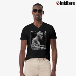 Men’s dustin poirier mma legend for UFC Fans V-Neck Tee in black | Sharp, Breathable, Everyday Staple