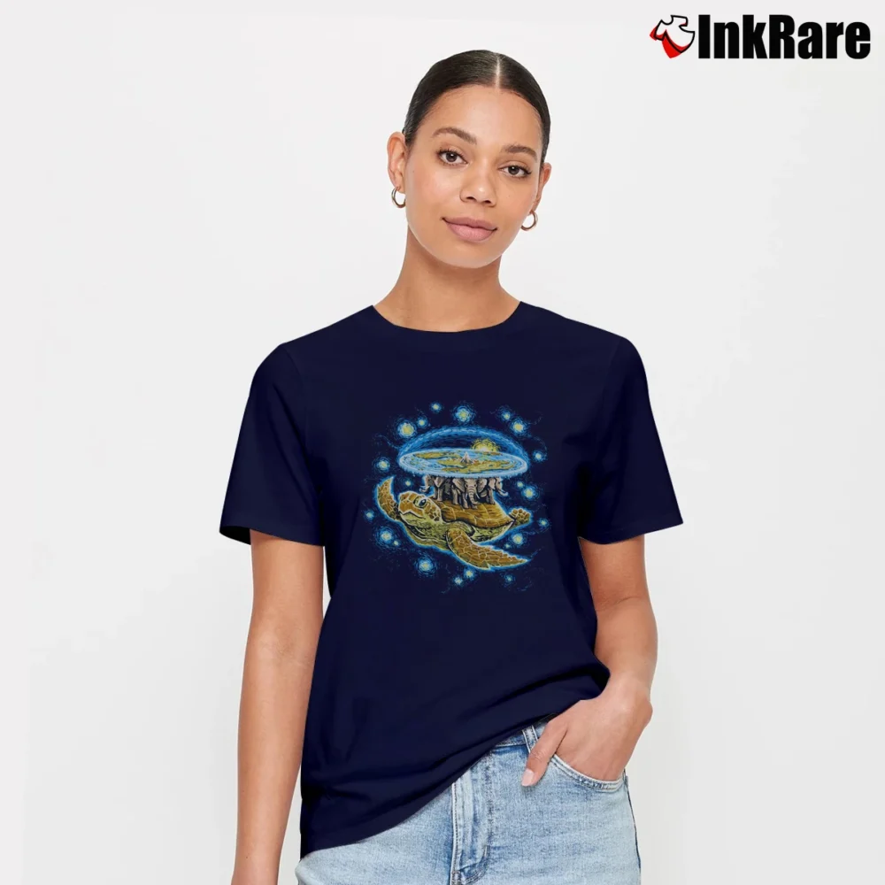 Women’s Endless Starry Night Graphic Signature T-Shirt in navy | Soft, Flattering Fit