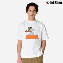 Men’s Flying Snoopy Red Baron Pilot Peanuts House Classic T-Shirt in white | Soft, Breathable Everyday Wear