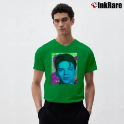 Men’s Frank Sinatra Mugshot V-Neck Tee in irish green | Sharp, Breathable, Everyday Staple