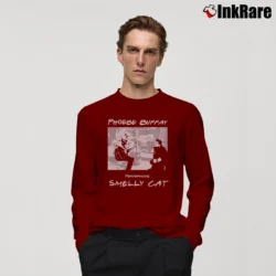 Men’s Friends Phoebe Buffay Performing Smelly Cat Long-Sleeve Shirt in maroon | Sleek, Lightweight, Year-Round Wear
