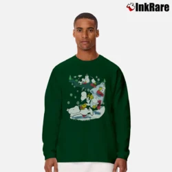 Men’s Fun Snoopy And Woodstock Skiing Peanuts Long-Sleeve Shirt in forest green | Sleek, Lightweight, Year-Round Wear