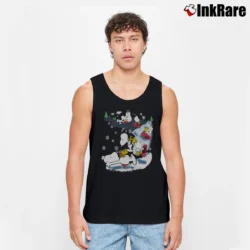 Men’s Fun Snoopy And Woodstock Skiing Peanuts Tank Top in black | Breathable, Active-Friendly Design