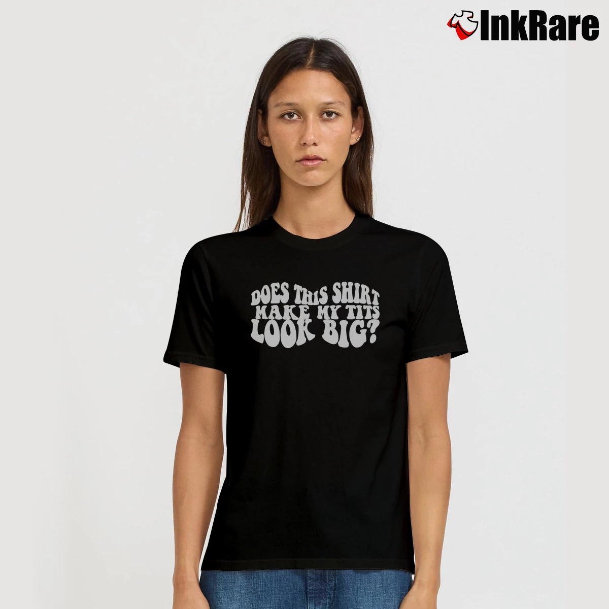 Funny Meme Does This Make My Tits Look Big Women’s Signature Tee in black – Effortless Style Women’s Funny Meme Does This Make My Tits Look Big Signature T-Shirt in black | Soft, Flattering Fit