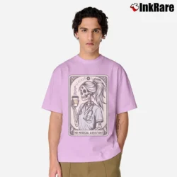 Men’s Funny Skeleton Mom Halloween Classic T-Shirt in light pink | Soft, Breathable Everyday Wear