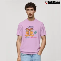 Men’s Garfield Gemini Zodiac Cat Horoscope Classic T-Shirt in light pink | Soft, Breathable Everyday Wear