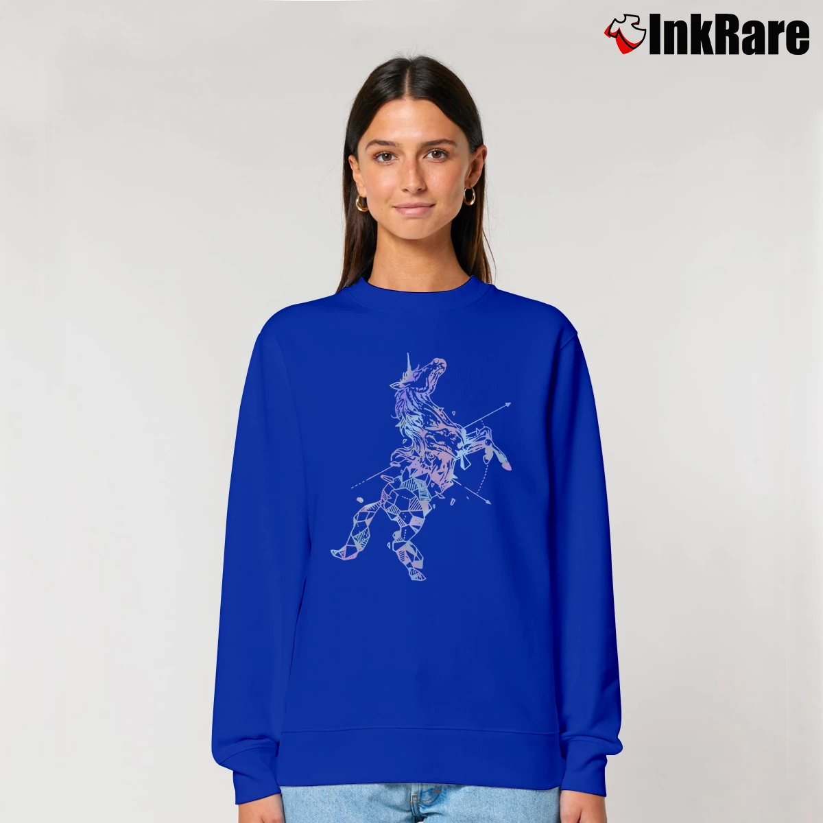 Geometric Holographic Unicorn Women’s Relaxed Sweatshirt in royal blue – Cozy Casual Women’s Geometric Holographic Unicorn Relaxed Sweatshirt in royal blue | Soft, Laid-Back Vibe