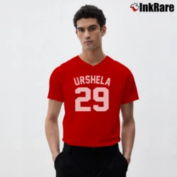 Men’s Gio Urshela Yankees Baseball V-Neck Tee in red | Sharp, Breathable, Everyday Staple